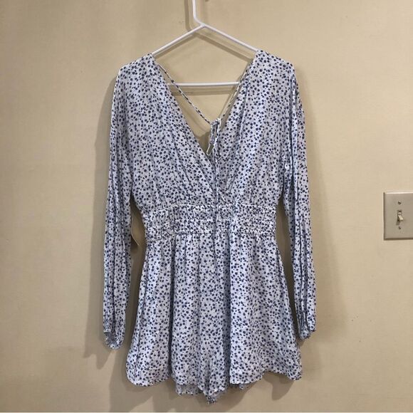New! Altar’d State Romper - Picture 1 of 4